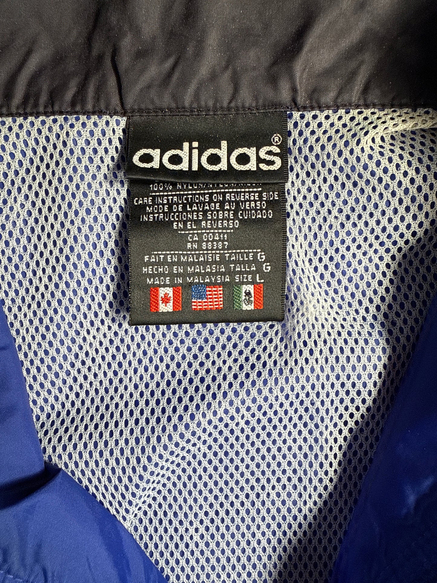 90s Adidas 3-Stripe Shoulder Accent Windbreaker Jacket Blue