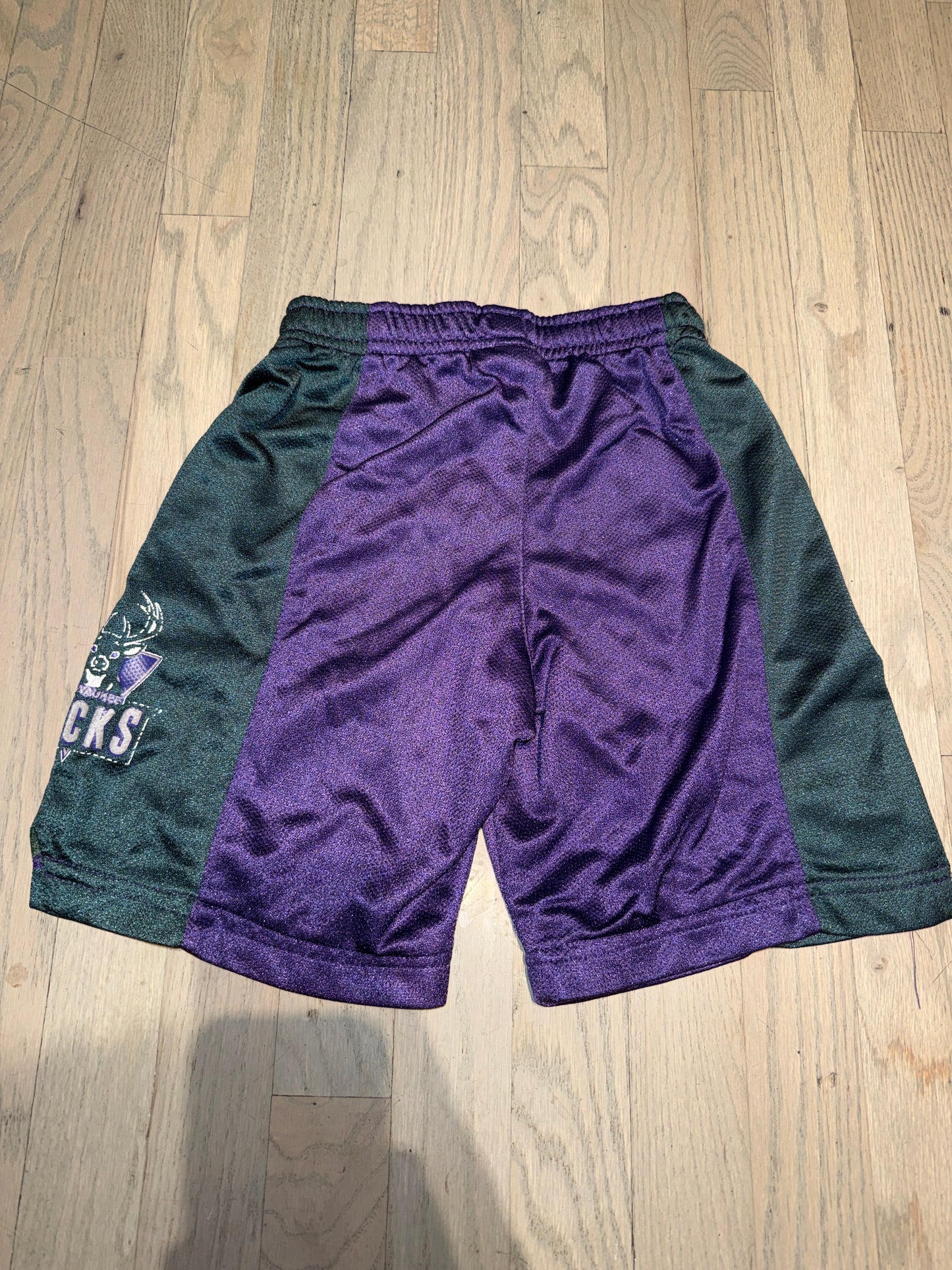 VTG Bucks Basketball Shorts KIDS