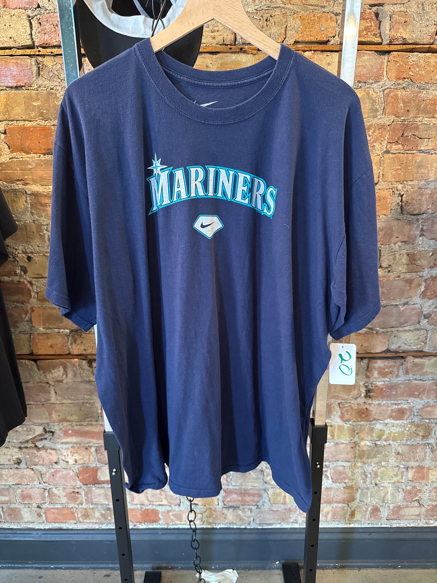 NIKE Mariners Tee