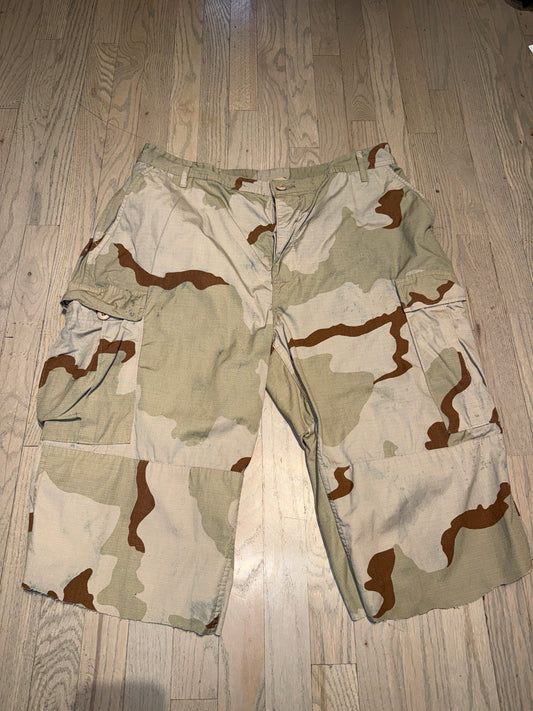 Dust Long Camo Jorts