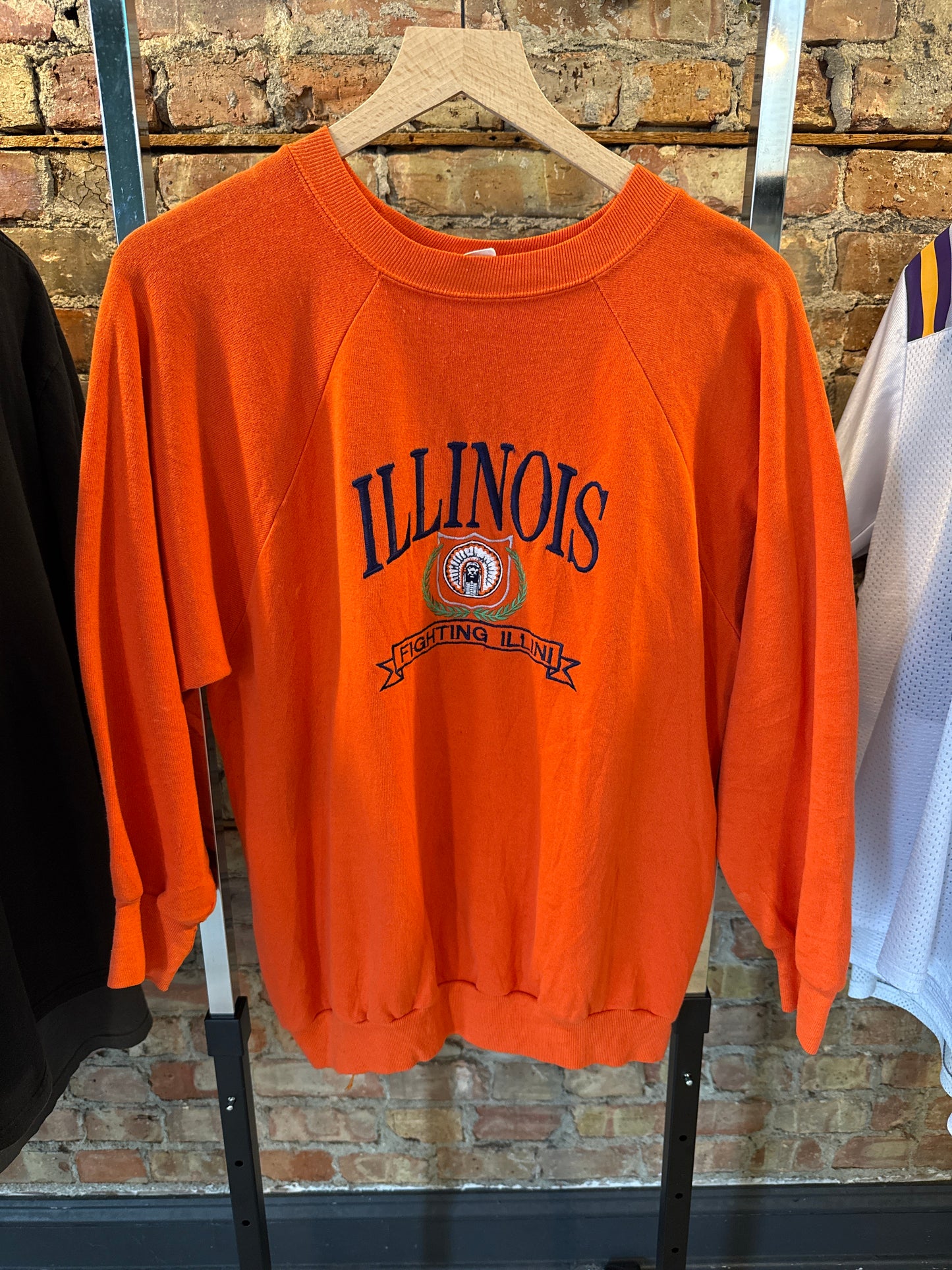 VTG Illinois Logo 7 crew