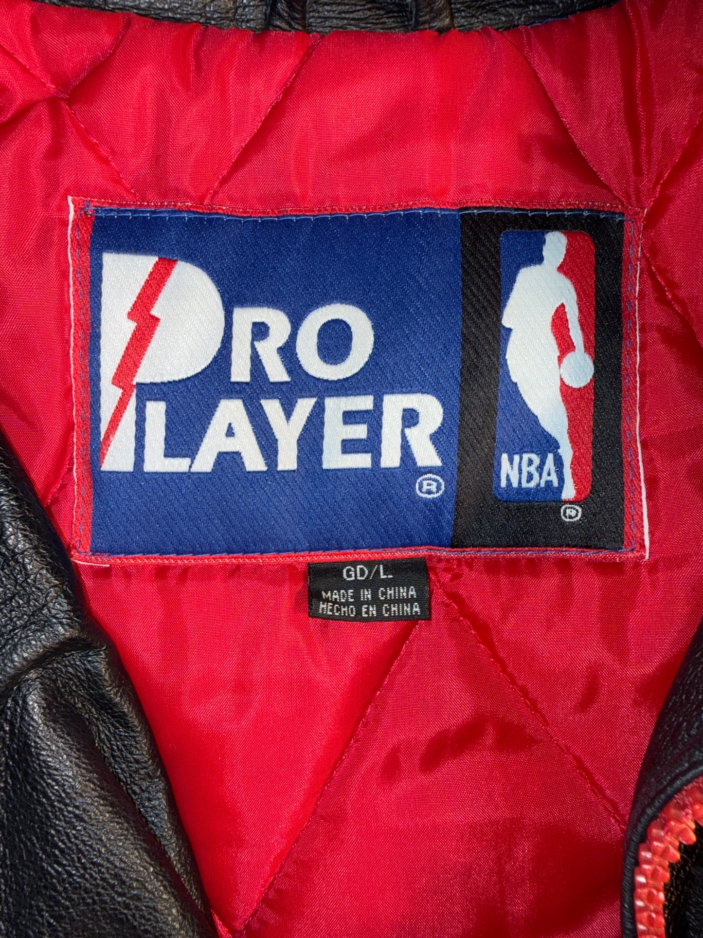 Vintage 90s Pro Player Chicago Bulls Embroidered Leather Bomber Jacket