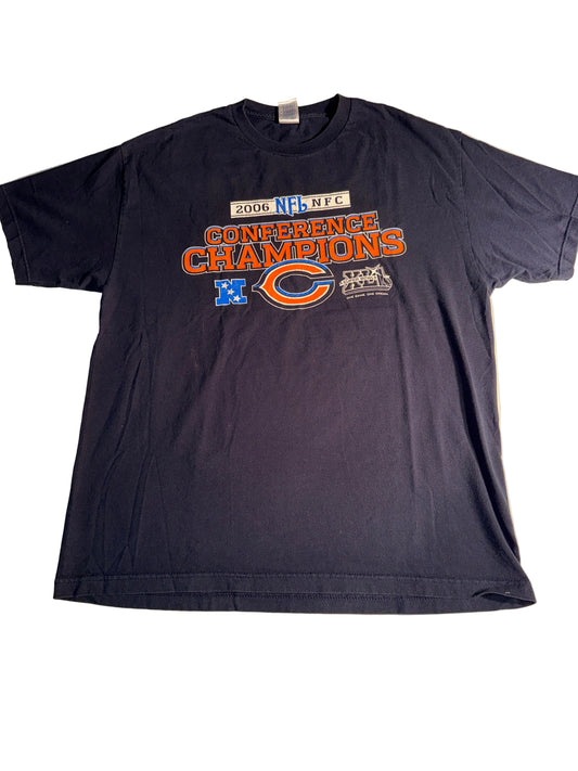 Vintage 2006 Chicago Bears NFC Conference Champions Super Bowl XLI Graphic T-Shirt.