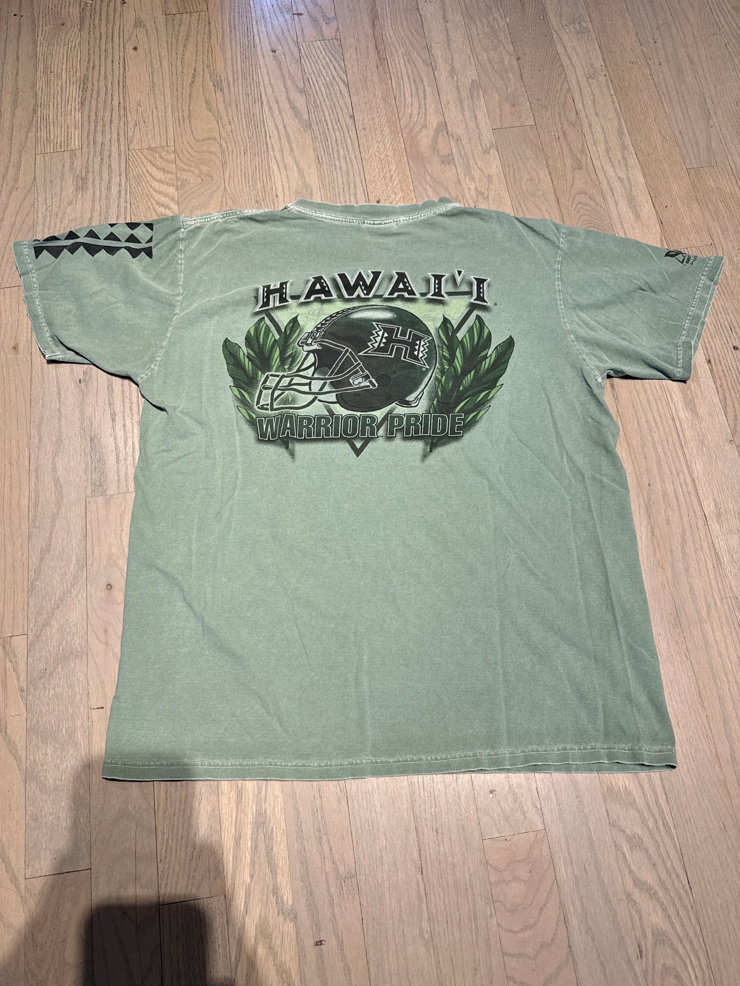 Hawaii Football Graphic Tee